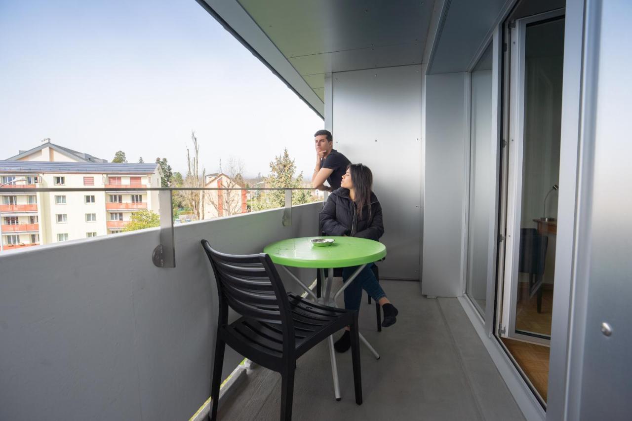 Nyon Hostel Kültér fotó