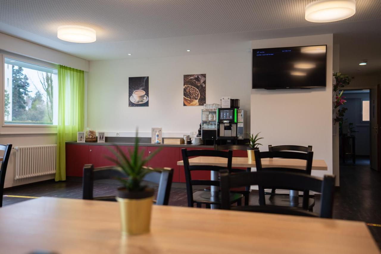 Nyon Hostel Kültér fotó