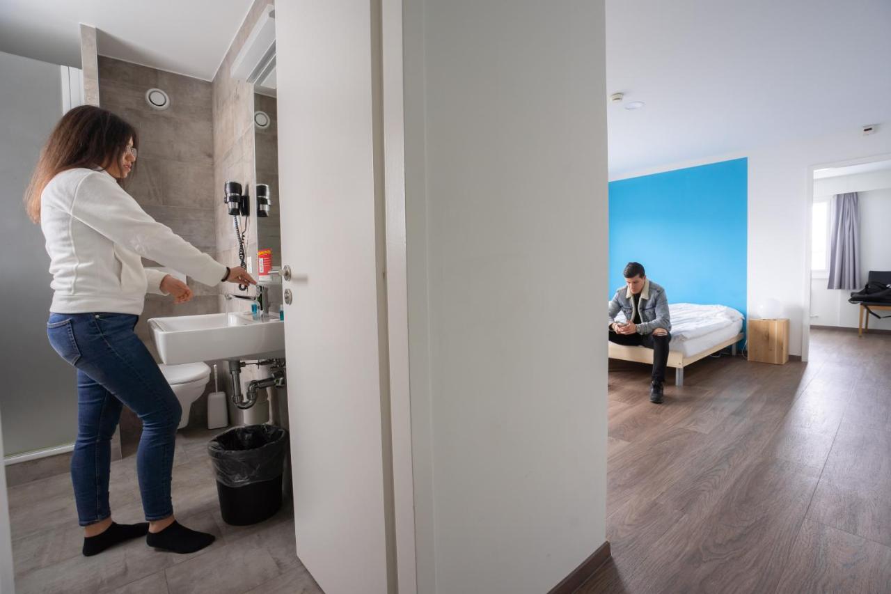 Nyon Hostel Kültér fotó