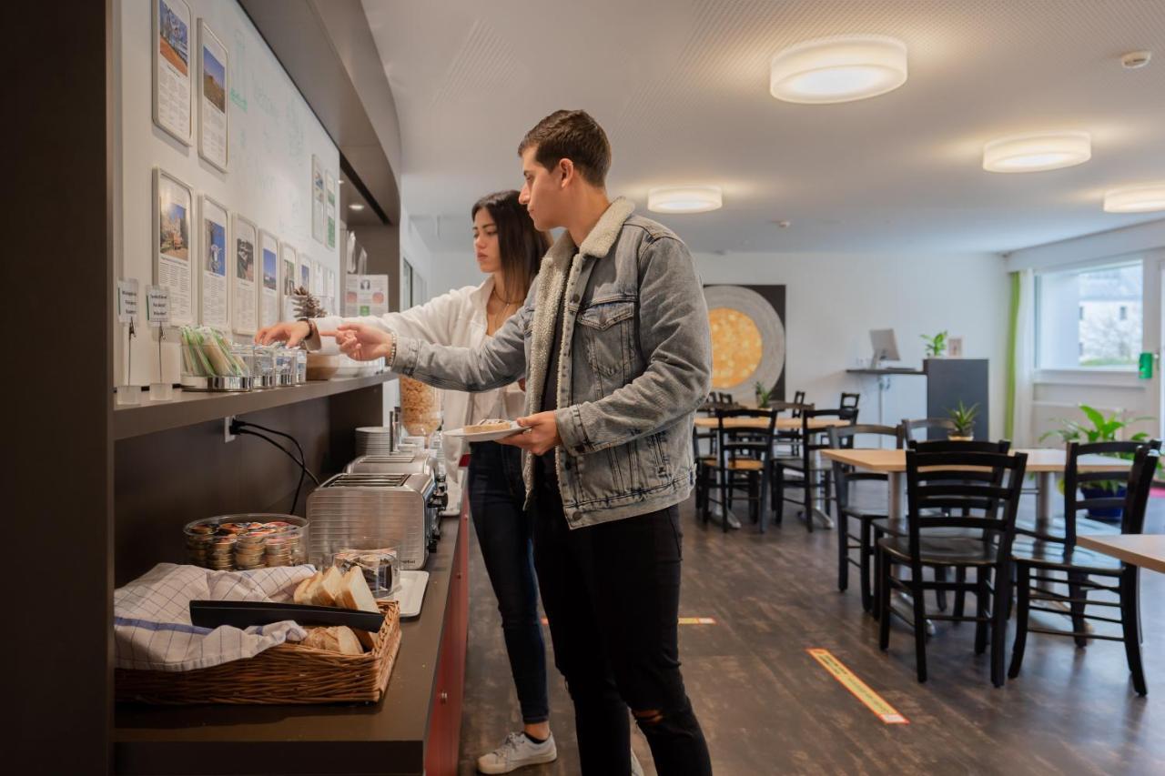Nyon Hostel Kültér fotó