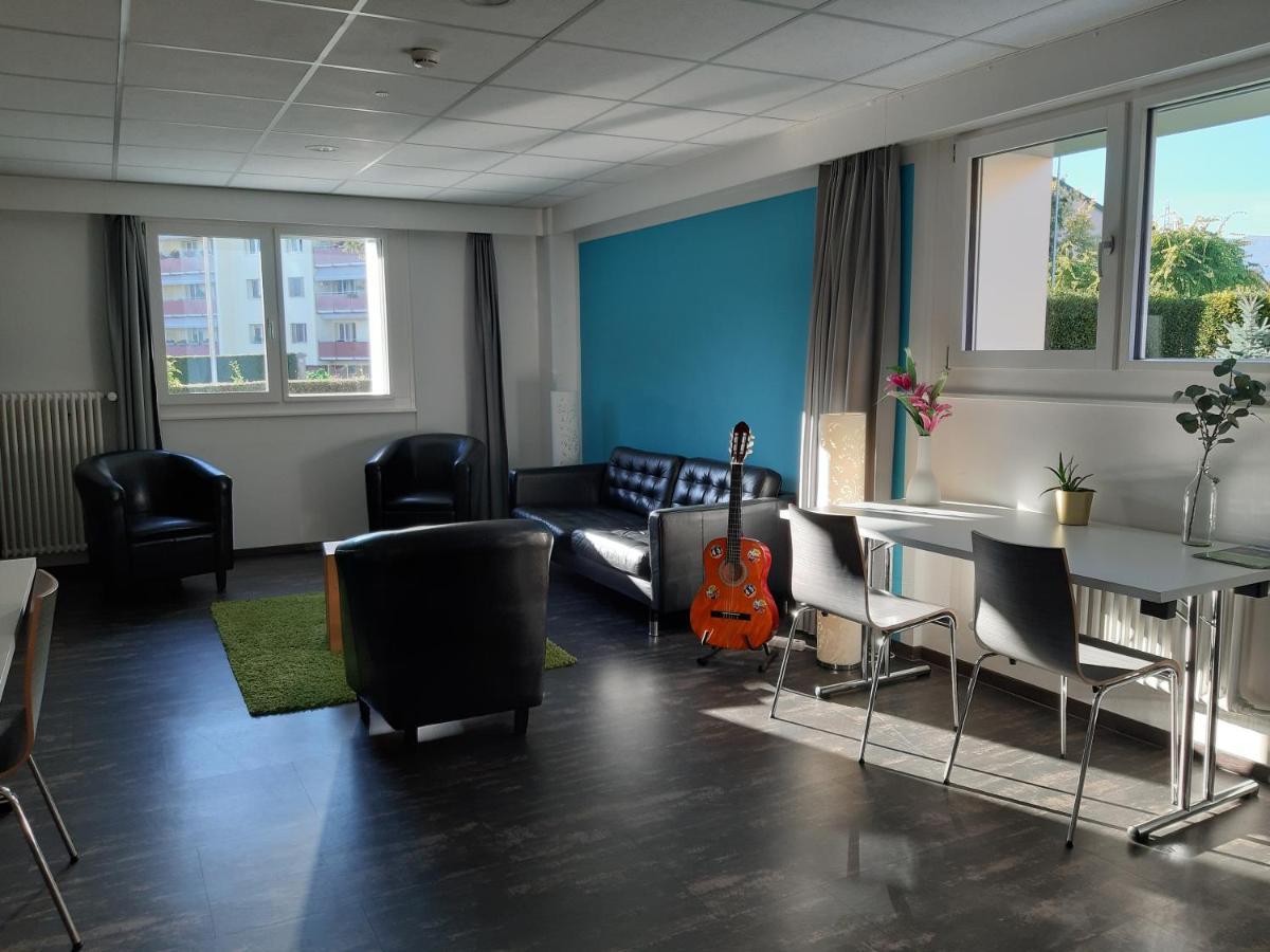 Nyon Hostel Kültér fotó